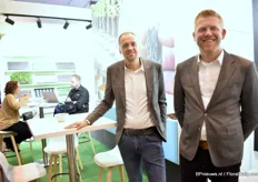 Matthijs van den Berg and Jan Dons of Green Products were at the fair with peat-free test trays, in addition to the 50 different mixes for their plugs.